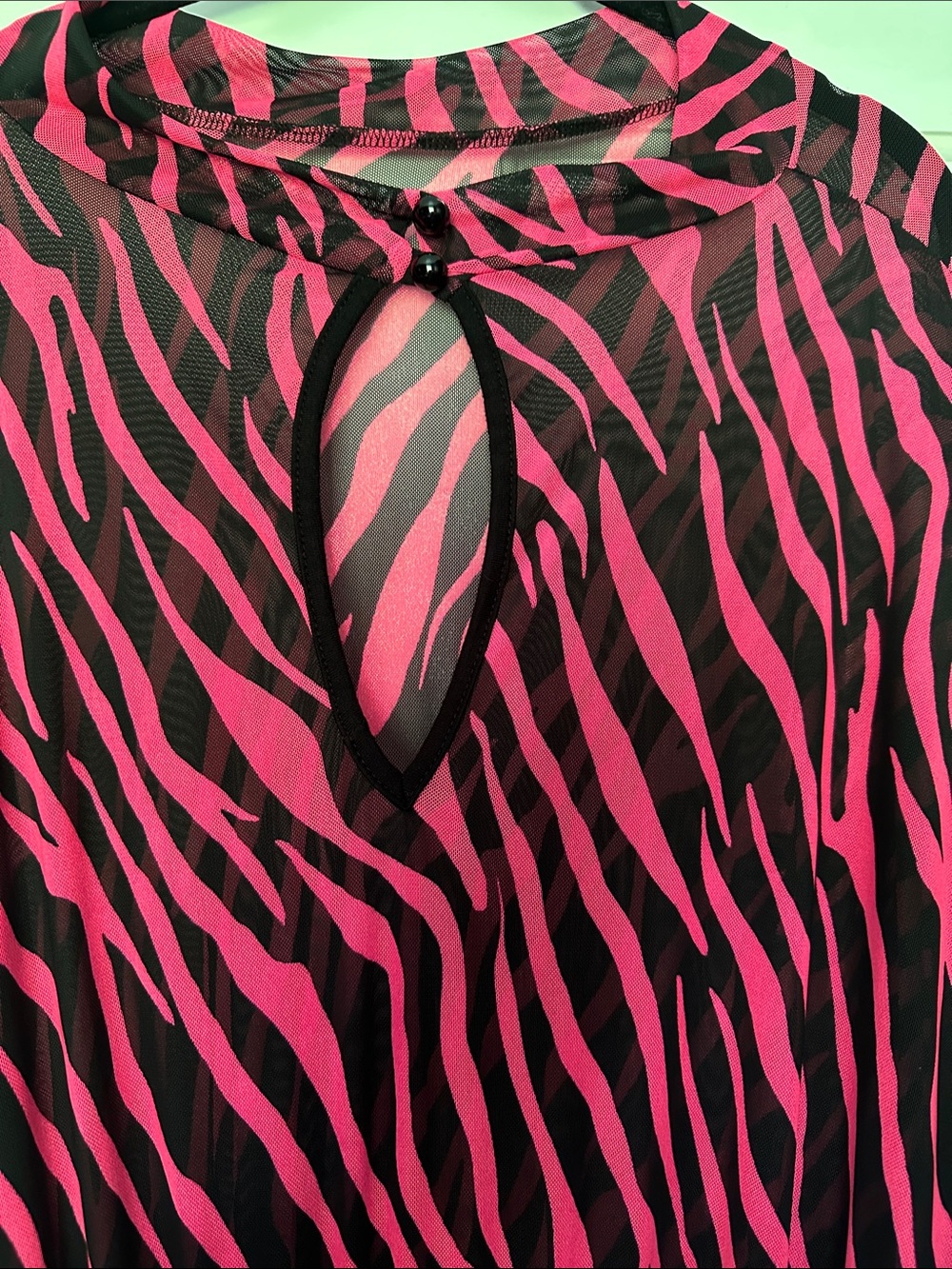 Karen-T Design Pink and Black Striped Swim Coverup With Open Front - Picture 5 of 8